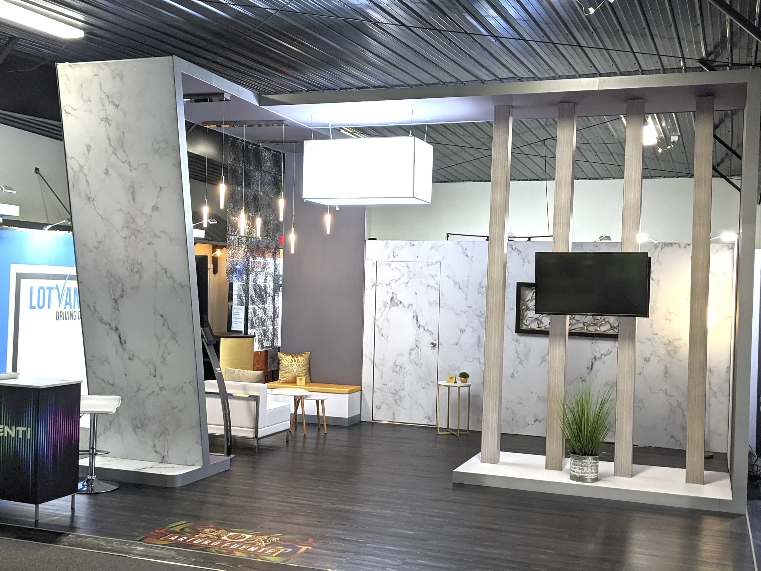 Graphic repair and touch-up area