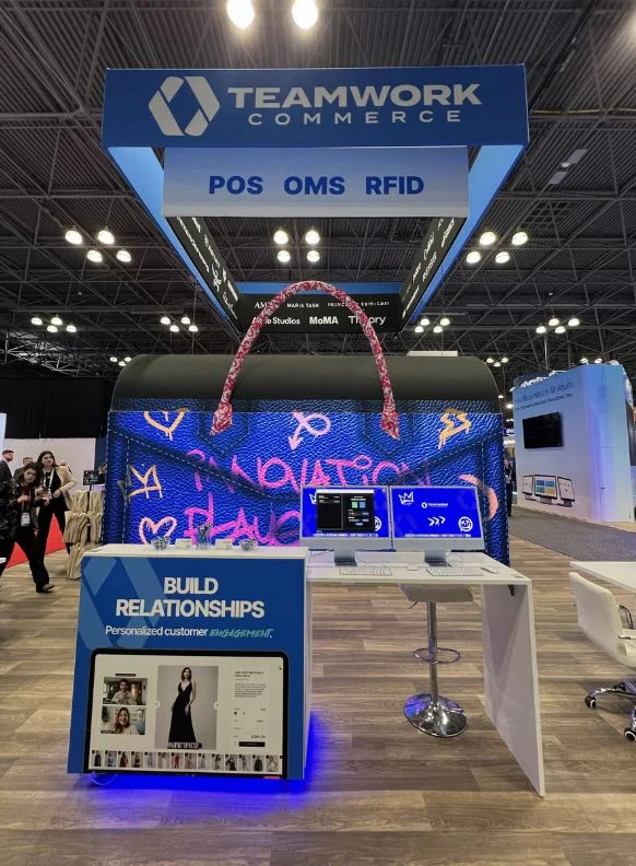 Branded trade show counter with storage